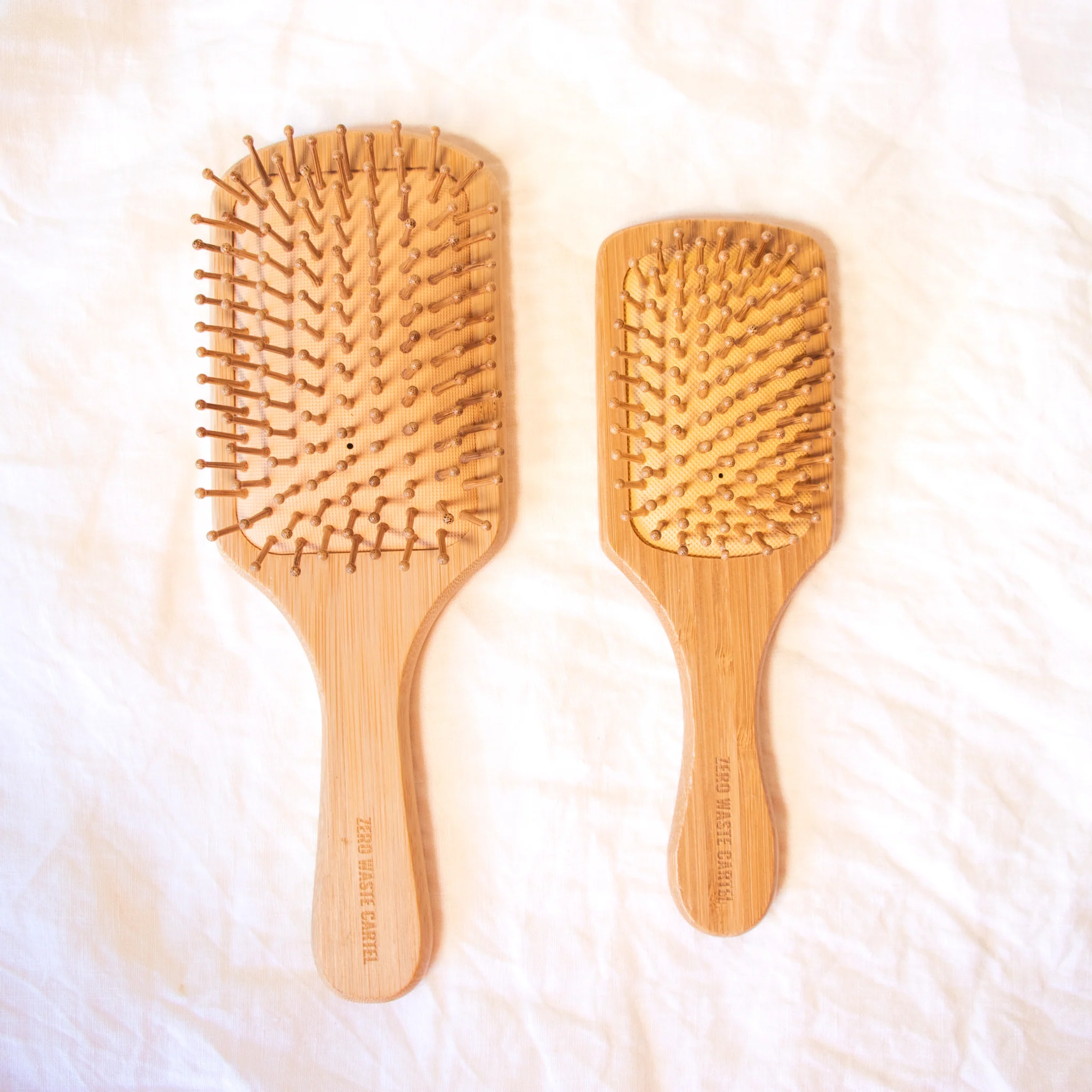 Anti-Frizz Bamboo Hair Brush - Image 4
